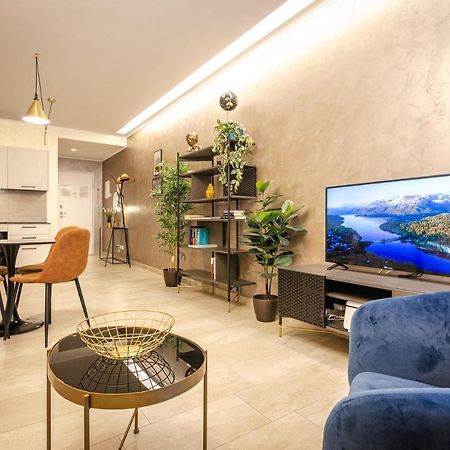 Goito Luxury Apartment, In The Historical Center بولونيا المظهر الخارجي الصورة